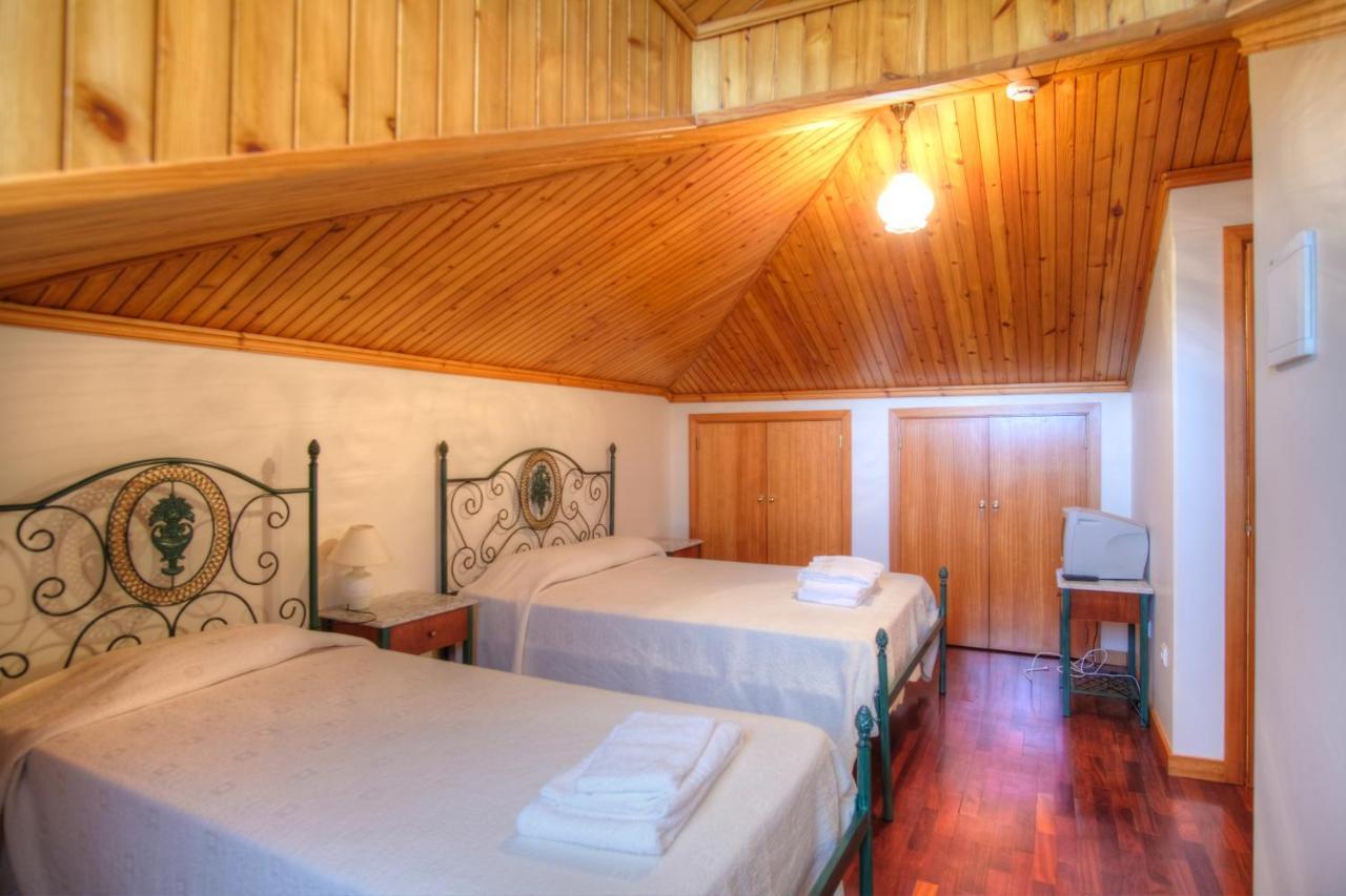 Casa Do Destro Guest House Ponte da Barca Bagian luar foto